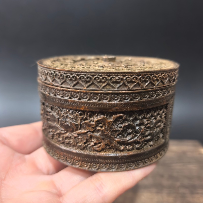 Chinese retro gegraveerde meta - Vintage Collectible Jewelry recensie en prijs