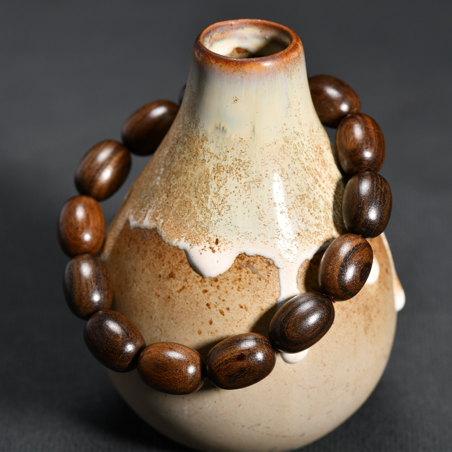 Vintage ebbenhouten kralenarmb - Vintage Collectible Jewelry recensie en prijs